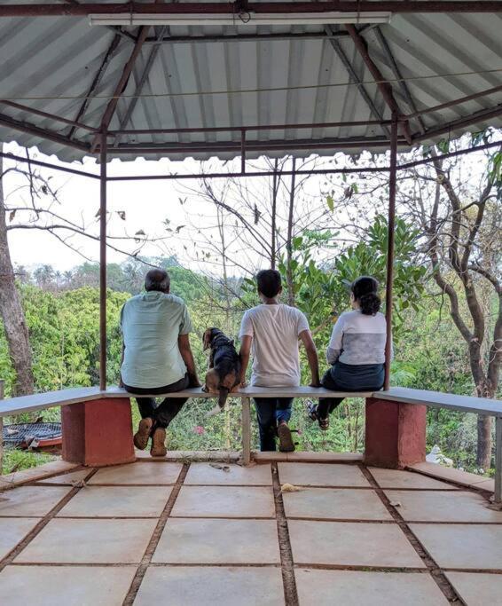 Lobville Homestay Карджат Экстерьер фото